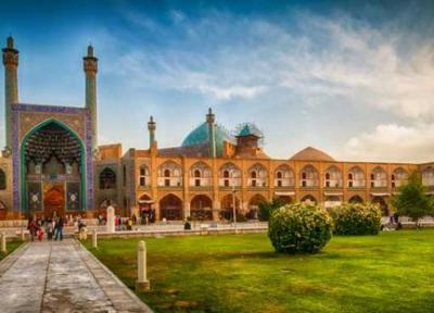 با سوغات اصفهان کام تان شیرین و چشم تان سیراب می گردد