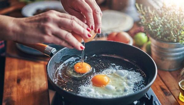 عوارض خطرناک مصرف تخم مرغ